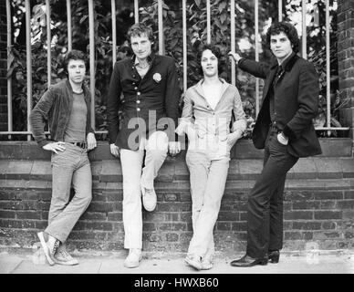 Britische Power-pop-Gruppe stellen die Freunde vor einer live-Performance in London, England am 20. August 1978. L-R Chris Skornia, Patrick Collier, Steve Bray, Mark Henry. Stockfoto