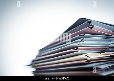 Haufen von Business-Dokument-Dateien Stockfoto