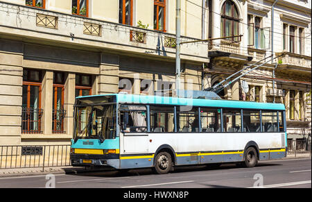 Alter Trolleybus in Bukarest - Rumänien Stockfoto