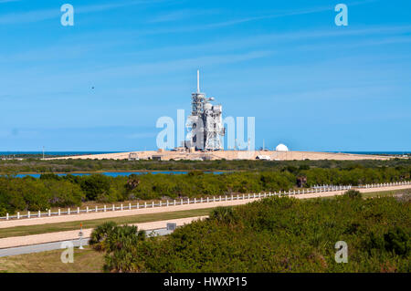 Titusville, Cape Canaveral, Florida, USA - 22. November 2011: NASA Space Shuttle Launch Center - wohin das letzte Space Shuttle geht Launch pad Stockfoto