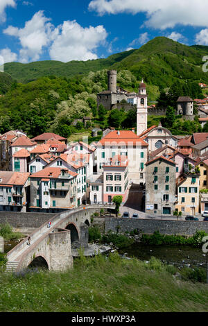 Panorama des Dorfes Campo Ligure, Teil des Vereins den schönsten italienischen Dörfern. Befindet sich in Ligurien Stockfoto