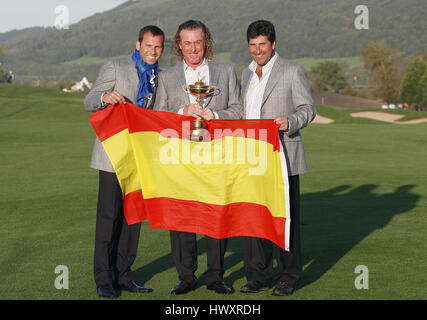 Spaniens VICE Kapitäne Spieler SIEGREICHEN europäischen PL SIEGREICHEN Spieler CELTIC MANOR RESORT Kulturhauptstadt NEWPORT, WALES 04 Oc Stockfoto