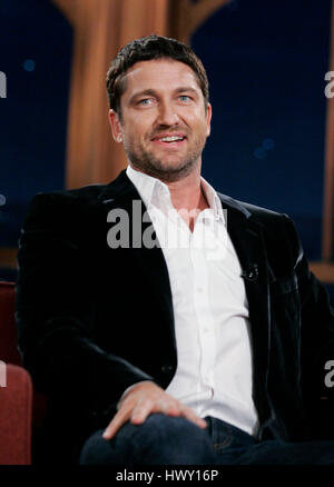 Schauspieler Gerard Butler während ein Segment der 'Late Late Show with Craig Ferguson"bei CBS Television City in Los Angeles, Kalifornien am 7. Oktober 2009. Foto von Francis Specker Stockfoto