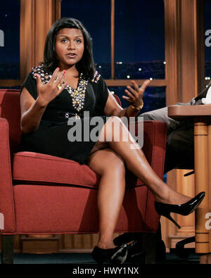 Schauspielerin Mindy Kaling während ein Segment der 'Late Late Show with Craig Ferguson"bei CBS Television City in Los Angeles, Kalifornien am 10. September 2009. Foto von Francis Specker Stockfoto