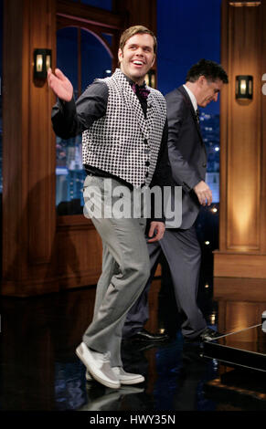 Perez Hilton auf "Zeigen die späten spät mit Craig Ferguson" bei CBS Television City in Los Angeles, Kalifornien, am 21. Januar 2009. Foto von Francis Specker Stockfoto
