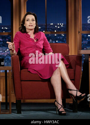 Schauspielerin Kristin Scott Thomas während ein Segment der 'The Late Late Show with Craig Ferguson"bei CBS Television City in Los Angeles am Dienstag, 13. Januar 2009. Foto von Francis Specker Stockfoto