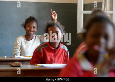 Madagaskar, Schülerinnen und Schüler in der Grundschule Fianarantsoa Stockfoto