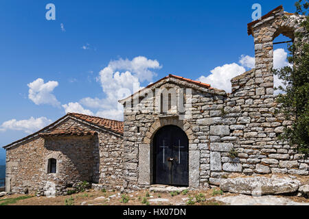 Blick auf das alte Kloster von Voulkano in Peloponnes, Griechenland Stockfoto