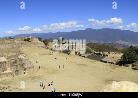 Monte Alban, prä-kolumbianischen archäologische Stätte, Oaxaca, Mexiko Stockfoto