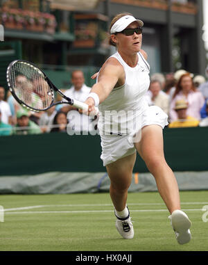 SAMANTHA STOSUR Australien WIMBLEDON LONDON ENGLAND 25. Juni 2008 Stockfoto