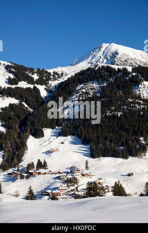 Mittelberg im Winter, Kleinwalsertal, Allgäuer Alpen, Vorarlberg, Österreich Stockfoto