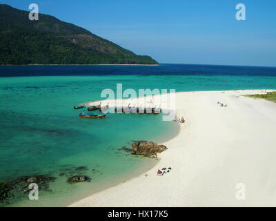 Schöner Strand auf der Insel Lipe, Andamanensee, Thailand Stockfoto