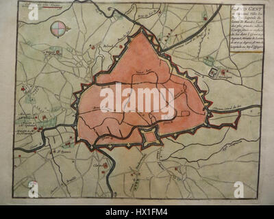 „Ghent by de Fer, 1700“ ist ein detaillierter Kupferstich des französischen Künstlers Nicolas de Fer, der einen Panoramablick auf die belgische Stadt Gent bietet. Der Stich hebt die architektonischen Merkmale und das Layout der Stadt um die Wende zum 18. Jahrhundert hervor. Stockfoto