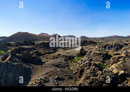 die archaische Landschaft des Timanfaya Nationalpark auf der Insel Lanzarote Stockfoto