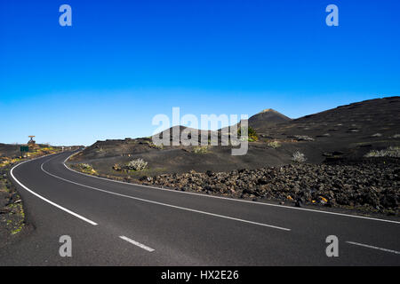die archaische Landschaft des Timanfaya Nationalpark auf der Insel Lanzarote Stockfoto