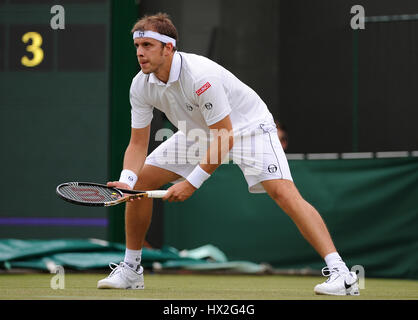 GILLES MULLER LUXEMBURG LUXEMBURG WIMBLEDON LAWN TENNIS CLUB WIMBLEDON ENGLAND 24. Juni 2011 Stockfoto