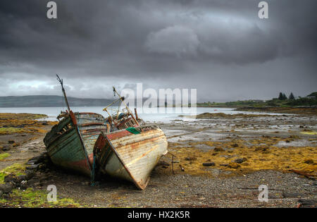 Verlassene Boote in Salen, Isle of Mull, Schottland Stockfoto