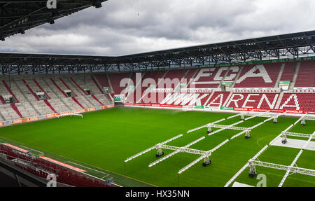 Besuch WWK Arena - das offizielle Stadion des FC Augsburg Stockfoto