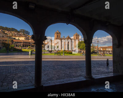 Cusco, Peru - 22. Mai 2016, Kathedrale am Plaza de Armas quadratisch Stockfoto