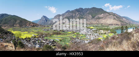 ShiGu Dorf nahe Lijiang, Luftbild. ShiGu in Yunnan, China, und war Teil der südlichen Seidenstraße oder ChaMa GuDao Stockfoto