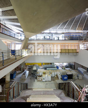 Innenansicht der wichtigsten Atrium im Bau. Design Museum im Bau, London, Vereinigtes Königreich. Architekt: John Pawson Architects, 2016. Stockfoto