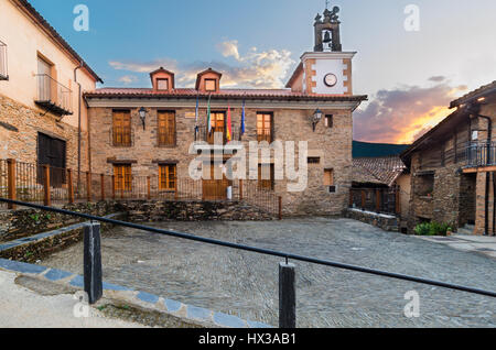 Spanisch-Platz (Plaza de Espana) in Robledillo de GAta, Caceres, Extremadurra, Spanien Stockfoto