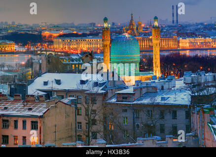 Sankt-PETERSBURG, Russland-Januar 16: Sankt Petersburg Moschee, Moschee-Jami, 16. Januar 2012, historische Zentrum von Sankt Petersburg. Draufsicht der c Stockfoto