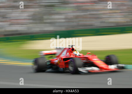 Albert Park, Melbourne, Australien. 25. März 2017. Sebastian Vettel (DEU) #5 von der Scuderia Ferrari Team Training drei bei der 2017 Australian Formula One Grand Prix im Albert Park in Melbourne, Australien. Sydney Low/Cal Sport Media/Alamy Live-Nachrichten Stockfoto
