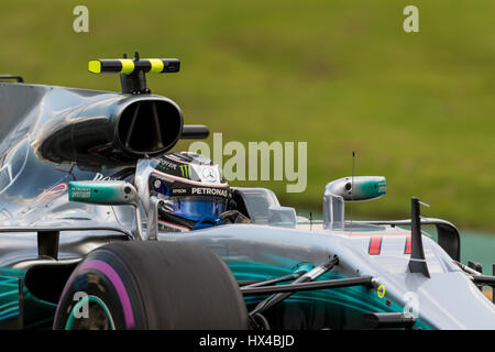 Melbourne, Australien. 25. März 2017. Valtteri BOTTAS FIN 77 fahren für WILLIAMS MARTINI RACING in der Qualifikation während der 2017 Formel 1 Rolex Australian Grand Prix, Australien am 25. März 2017. Bildnachweis: Dave Hewison Sport/Alamy Live-Nachrichten Stockfoto