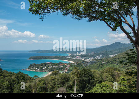 Schöne Aussicht Kata und Karon Strand in Phuket, Thailand Stockfoto