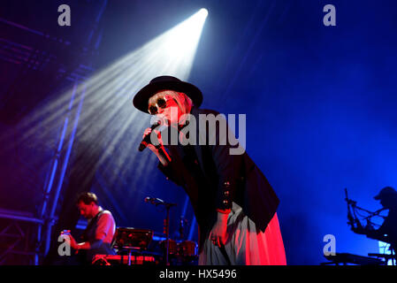 BARCELONA - 19 JUN: Roisin Murphy (Künstler) führt auf Sonar Festival am 19. Juni 2015 in Barcelona, Spanien. Stockfoto