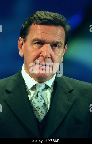 GERHARD Schröder BUNDESKANZLER Deutschlands 2. November 1998 Stockfoto