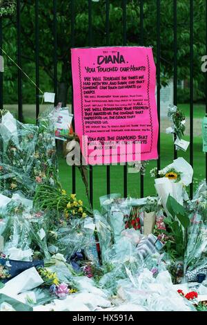 Hommage an DIANA KENSINGTON GARDENS 14. September 1997 Stockfoto