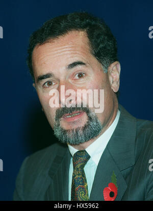 BERND PISCHETSRIEDER Vorstandsvorsitzender BMW AG 25. November 1997 Stockfoto