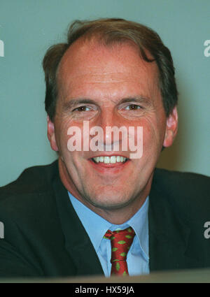 SIMON HUGHES MP LIB DEM SOUTHWARK BERMONDSEY 17. Oktober 1997 Stockfoto