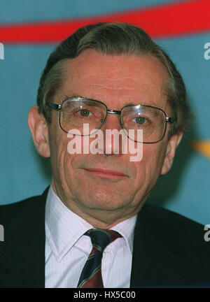 NORMAN FOWLER MP konservativen PARTEIVORSITZENDEN 13. Juni 1994 Stockfoto