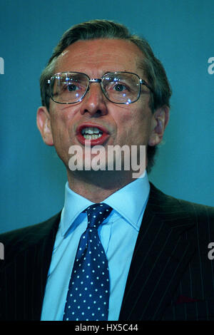 NORMAN FOWLER MP konservativen PARTEIVORSITZENDEN 27. Januar 1994 Stockfoto