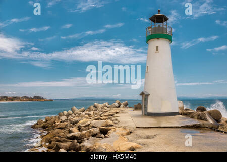 Wellenbrecher Leuchtturm in Santa Cruz, Kalifornien. Stockfoto