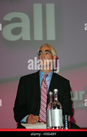 ALISTAIR DARLING MP SEC STATE TRANSPORT & Schottland 27. September 2004 die BRIGHTON CENTRE BRIGHTON ENGLAND Stockfoto