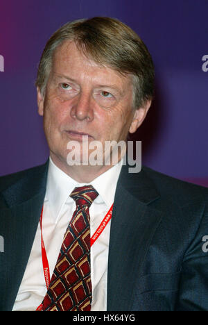 ALUN MICHAEL MP LABOUR Partei 3. Oktober 2002 LABOUR PARTY CONFERENCE 2002 BLACKPOOL ENGLAND Stockfoto