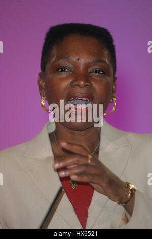 BARONESS AMOS Führer des HOUSE OF LORDS 30. September 2004 der BRIGHTON CENTRE BRIGHTON ENGLAND Stockfoto