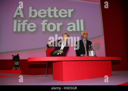 ALISTAIR Liebling MP s STATE TRANSPORT & SCOTLAN 27. September 2004 die BRIGHTON CENTRE BRIGHTON ENGLAND Stockfoto