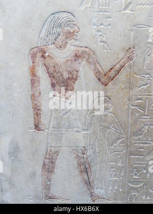 Hieroglyphen auf Stein - alten Ägypten Schriften Stockfoto