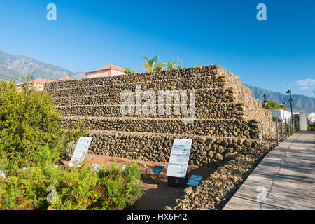 Teneriffa - 14. Oktober: Die alten Pyramiden von Guimar in Teneriffa, Spanien am 14. Oktober 2014 Stockfoto