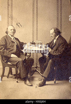 Louis Agassiz (1807–1873) war ein schweizerisch-amerikanischer Biologe und Geologe, der für seine Studien über Eiszeiten und Beiträge zur Naturgeschichte bekannt ist, wie auf diesem Foto von A. Sonrel von der Harvard University aus dem Jahr 1871 dargestellt. Stockfoto