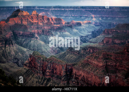 Ansicht des Grand Canyon von Bright Angel Point. North Rim des Grand Canyon National Park, Arizona Stockfoto