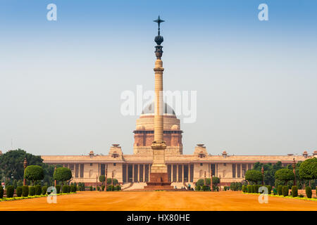 Rashtrapati Bhavan ist die offizielle Homepage der Präsident von Indien, befindet sich am westlichen Ende der Rajpath in Neu-Delhi, Indien. Stockfoto