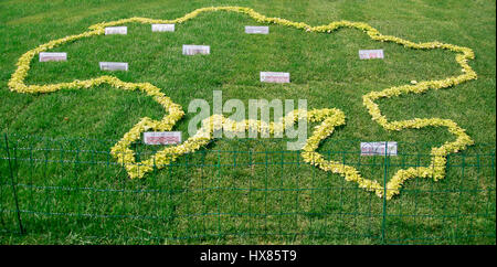 Ukraine, Kiew, 25. August 2010. Florale Ausstellung. Dekoration von Blumen in Form von einer ukrainischen Karte Stockfoto