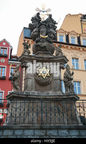 Säule der Heiligen Dreifaltigkeit in Karlovy Vary, Tschechische Republik Stockfoto