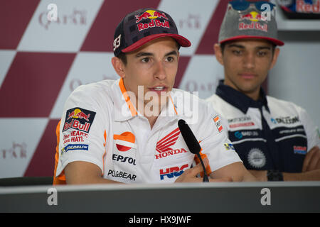 Losail International Circuit, Katar. 25. März 2017. Marc Marquez fährt Honda für Repsol Honda und der dritte Platz in der Startaufstellung während der Tissot Pole Position Präsentation Kredit nahm: Tom Morgan/Alamy Live News Stockfoto